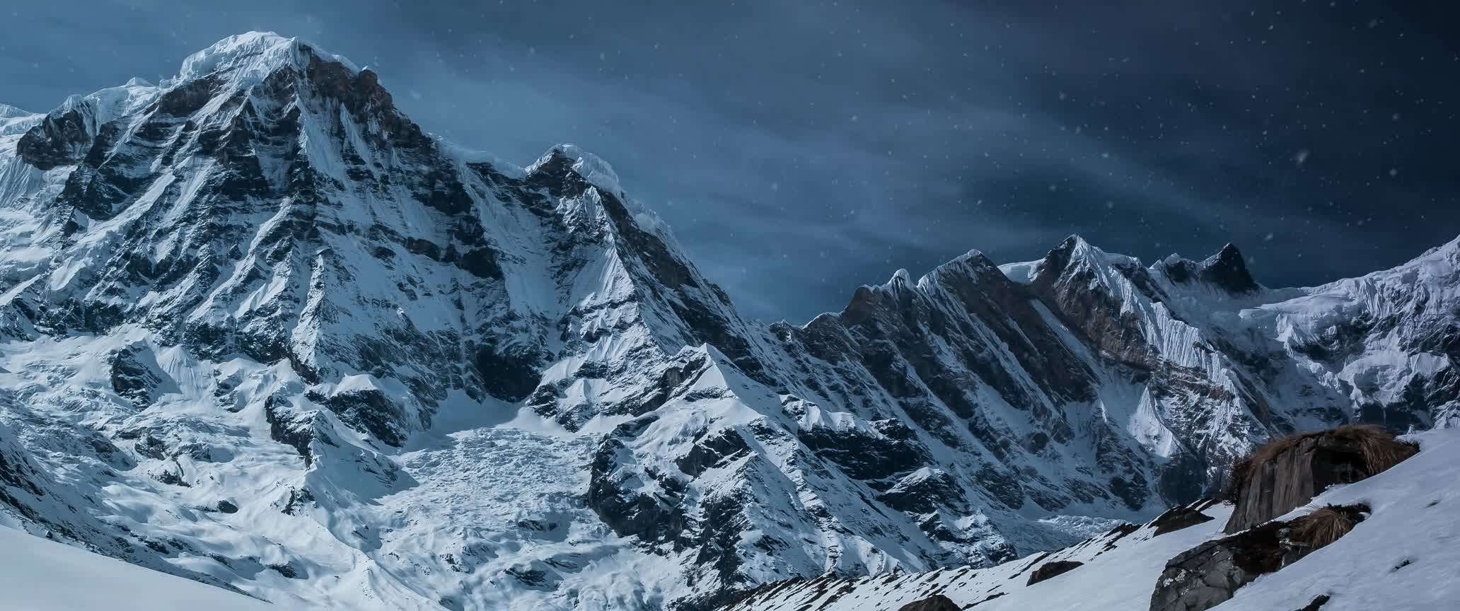 Download Snowy Mountain Peaks 